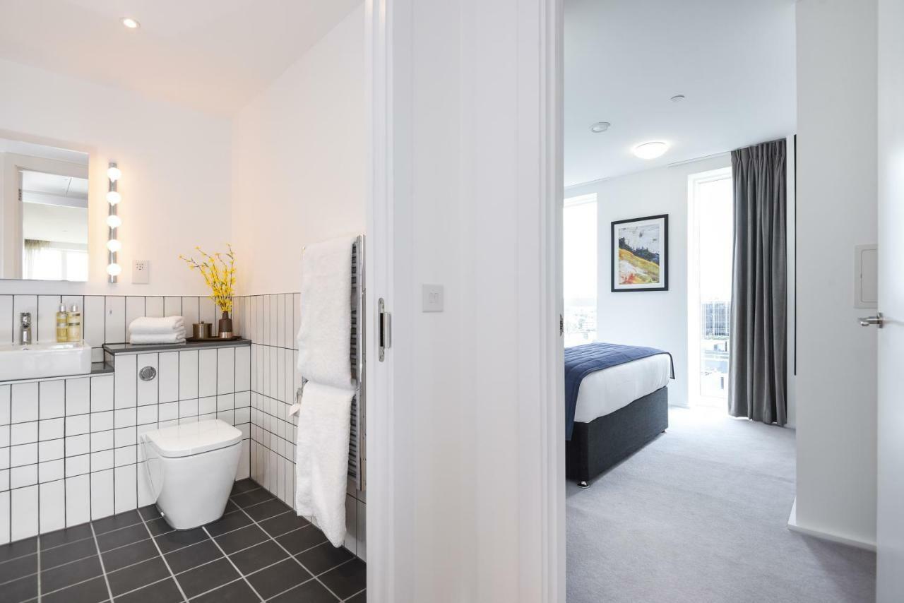 Millharbour Residences London Exterior photo