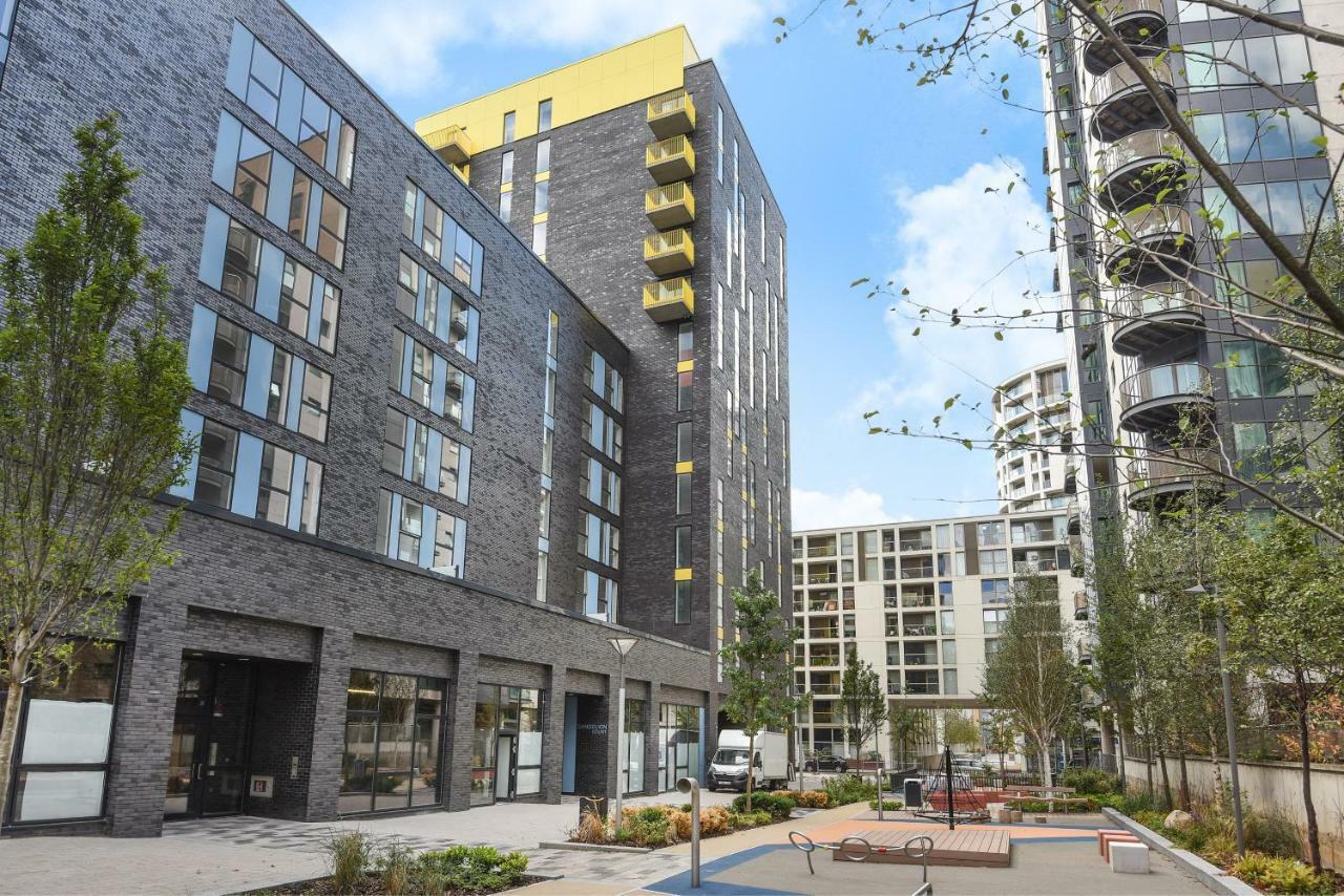 Millharbour Residences London Exterior photo